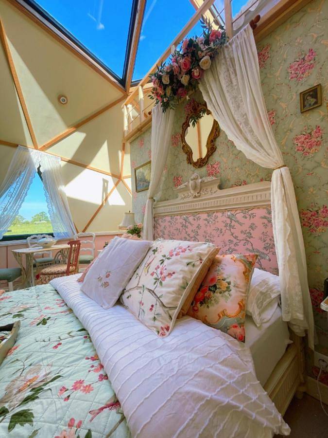 Tente pour 4 personnes, avec balcon ainsi que jardin et vue dans Cotentin - 3