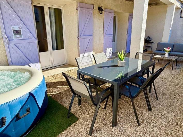 Apartamento de vacaciones para 4 personas, con piscina además de vistas y jardín, Se admiten mascotas - 1