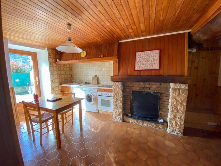 Gîte pour 8 personnes, avec jardin, animaux acceptés