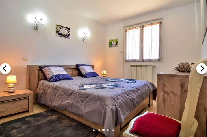 Location de vacances pour 10 personnes, avec jardin et jacuzzi à Saint-Laurent-la-Vernède - 4