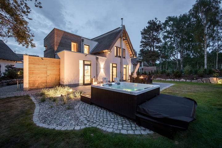 Ferienhaus für 6 Personen, mit Whirlpool und Garten sowie Sauna, kinderfreundlich - 1