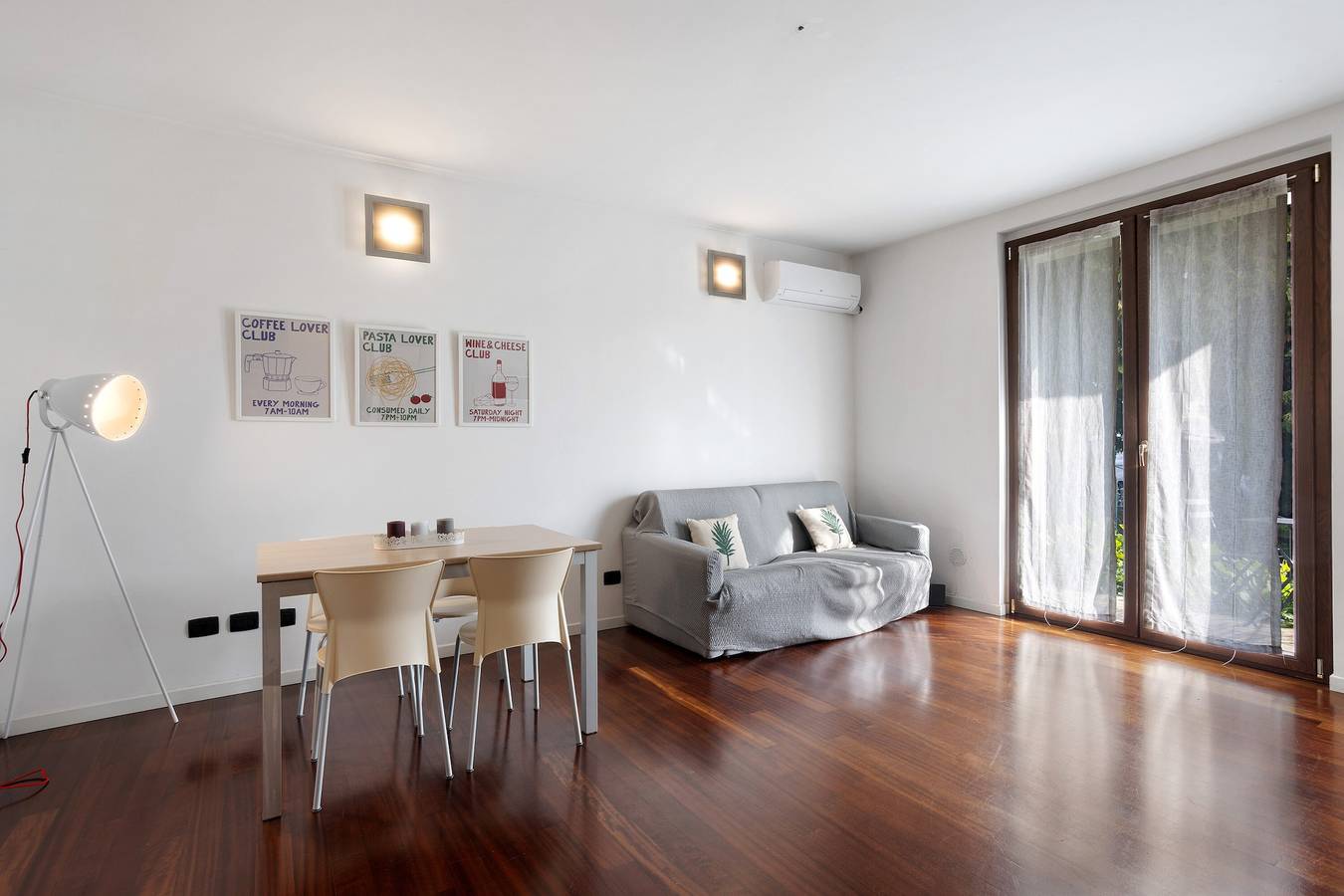 Appartement entier, Appartement 'Vb Home Brianza' avec jardin privé, Wi-Fi et climatisation in Costa Masnaga, Brianza