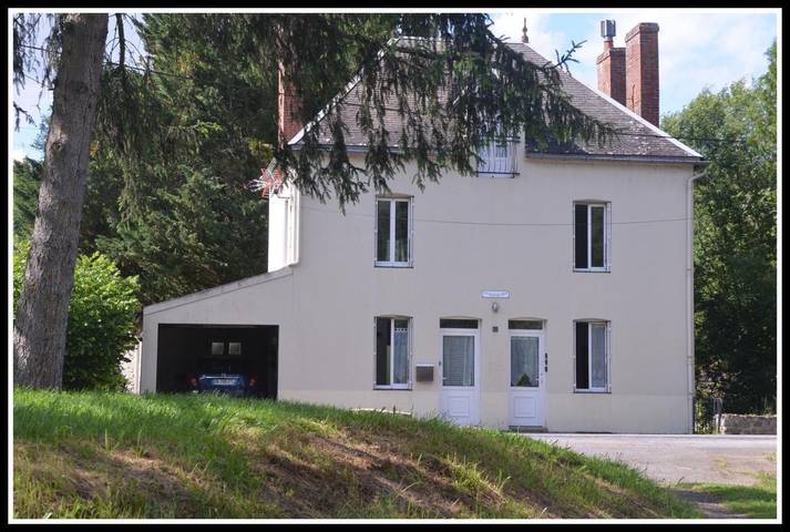 Gîte pour 3 personnes, avec vue et vue sur le lac à Chambon-sur-Voueize - 2