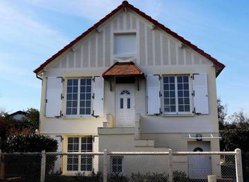 Gîte pour 3 personnes, avec jardin dans Plage du Hôme