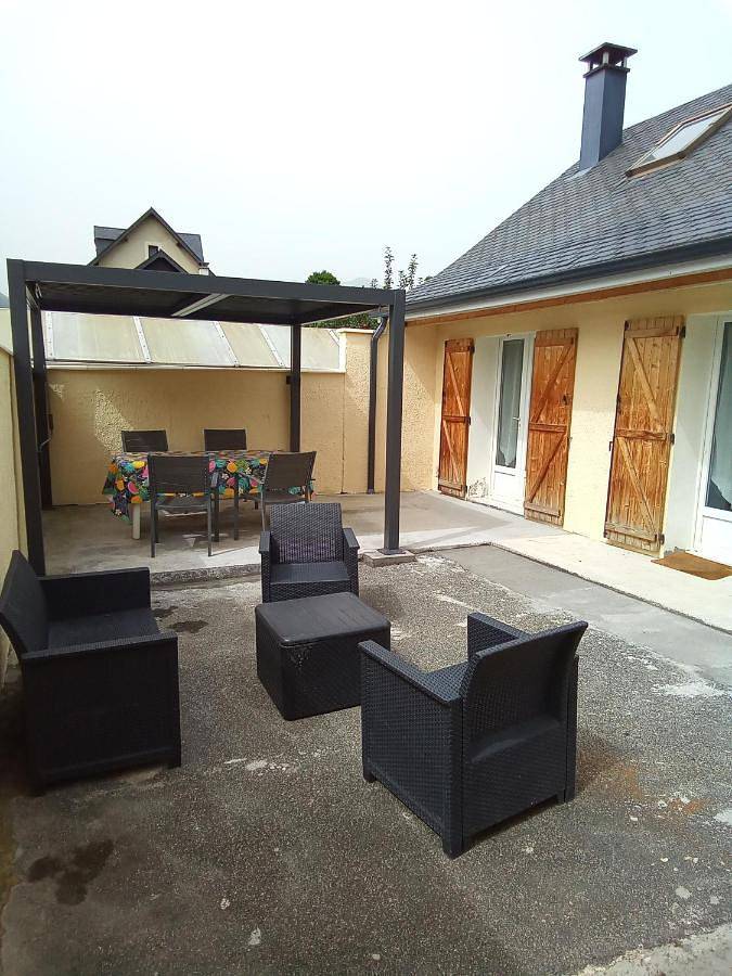 Location de vacances pour 4 personnes, avec Terrasse et Vue à Préchac