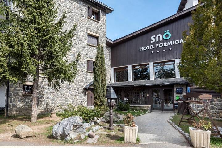 Hôtel pour 2 personnes, avec jacuzzi ainsi que piscine et terrasse dans Formigal - 4