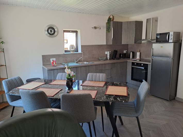 Hütte für 6 Personen, mit Garten