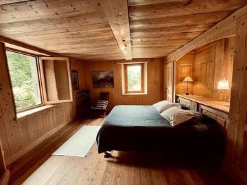 Maison de campagne pour 8 personnes, avec jardin et vue à Servoz