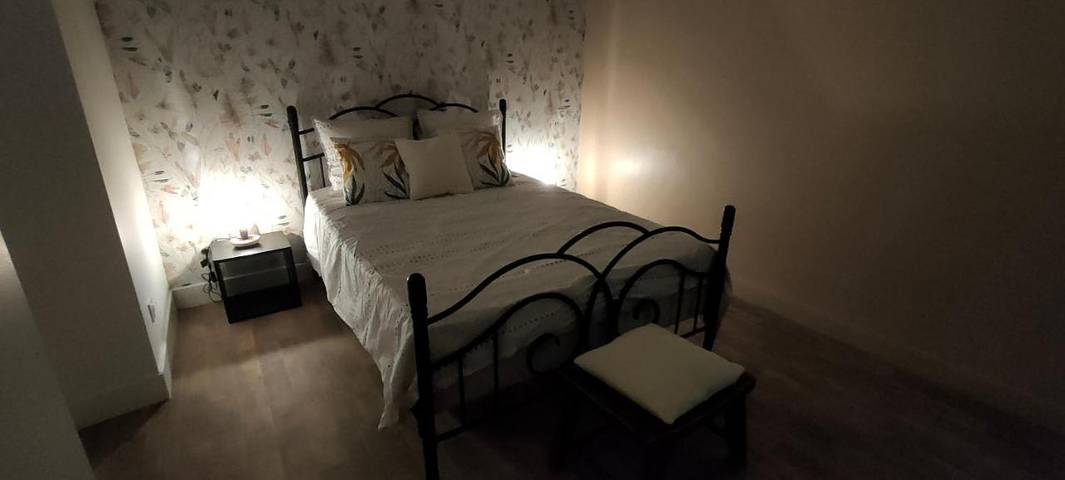 Location de vacances pour 4 personnes, avec jacuzzi ainsi que jardin et terrasse à Chindrieux - 3