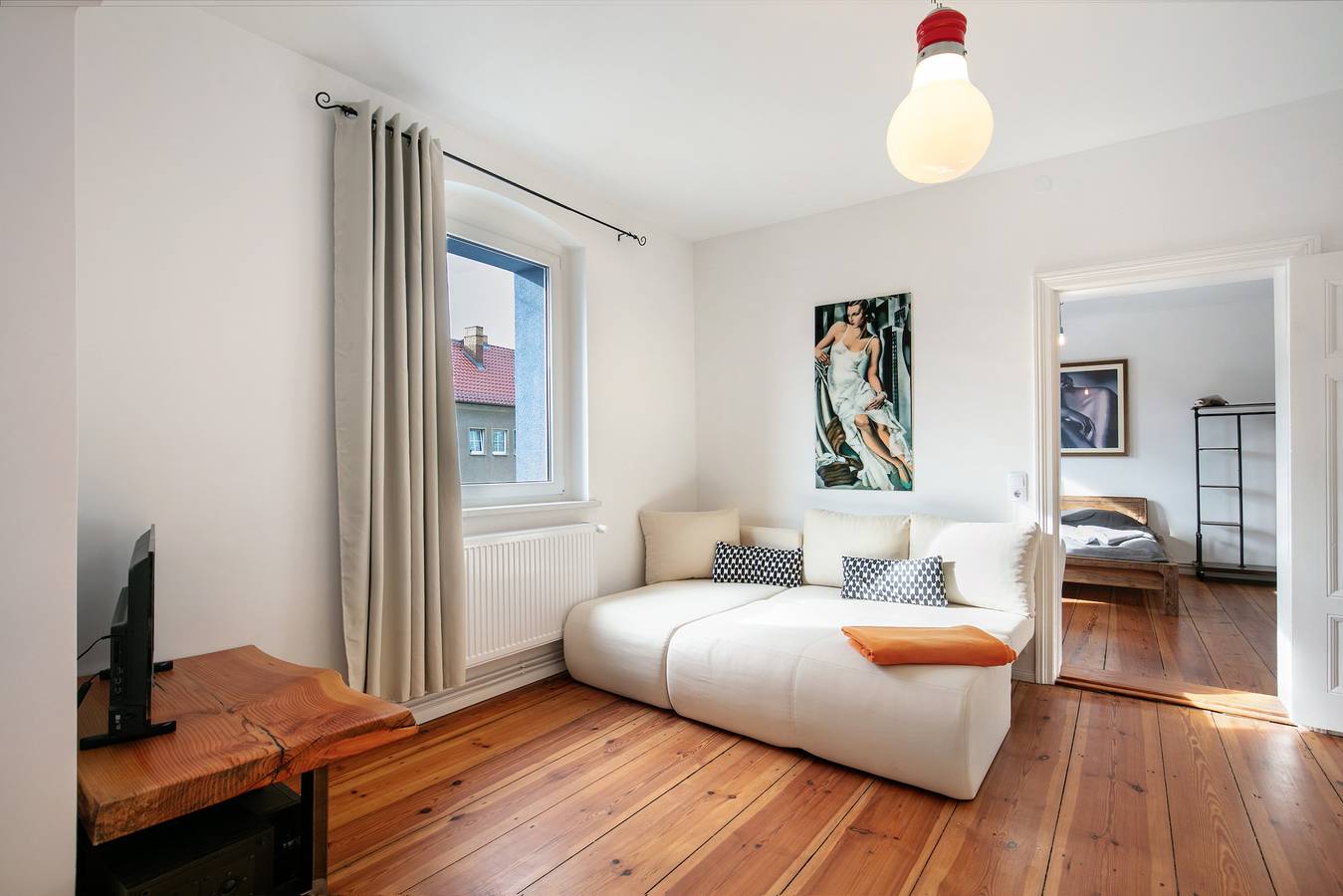 Ganze Wohnung, Ferienwohnung "Das Atelier" mit 2 Gemeinschaftsterrassen, Gemeinschaftsgarten und Wlan in Neuenhagen, Bad Freienwalde