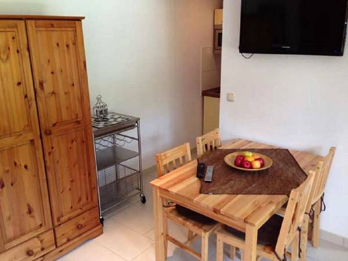 Ferienhaus für 4 Personen, mit Terrasse und Garten sowie Ausblick in Grambin - 4