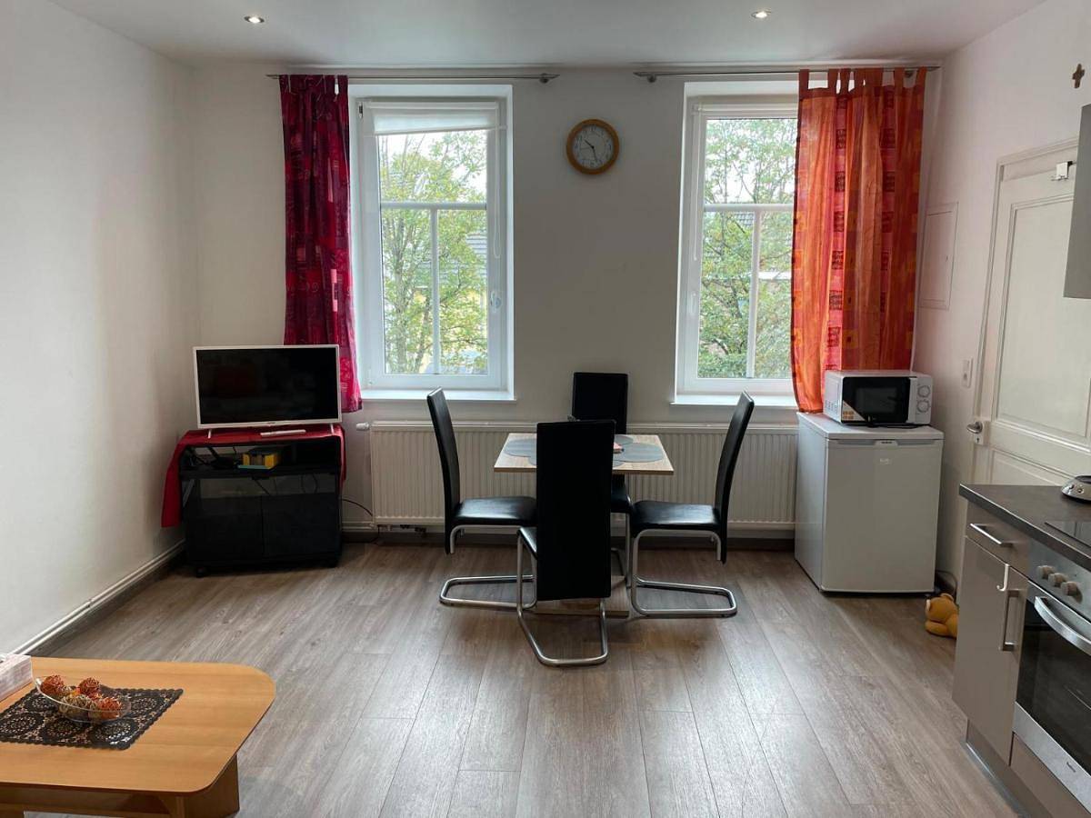 Appartement entier, One-Bedroom Apartment in Eupen, Hautes Fagnes