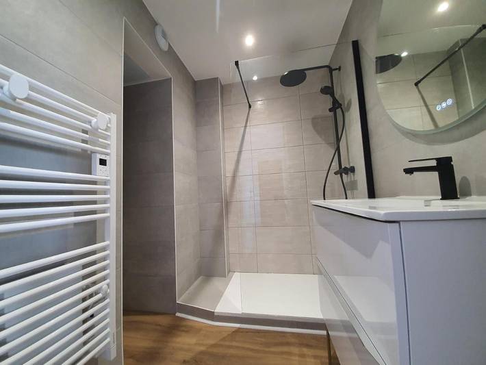 Gîte pour 7 personnes, avec balcon et vue à Saint-Martin-d'Hères - 4