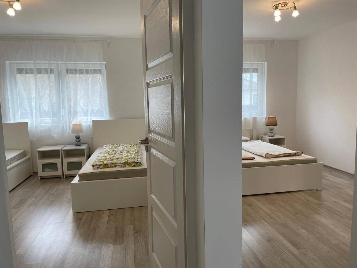 Sorrento Deluxe Apartment - Jacuzzi in Siofok, Siófok und Umgebung