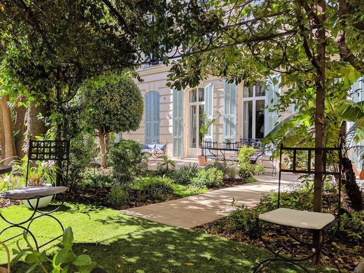 B&B für 2 Personen, mit Terrasse und Garten sowie Ausblick in Nizza
