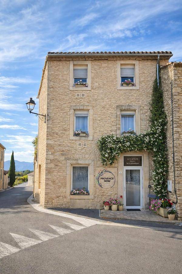 Gîte pour 4 personnes à Cabrières-d'Avignon - 2