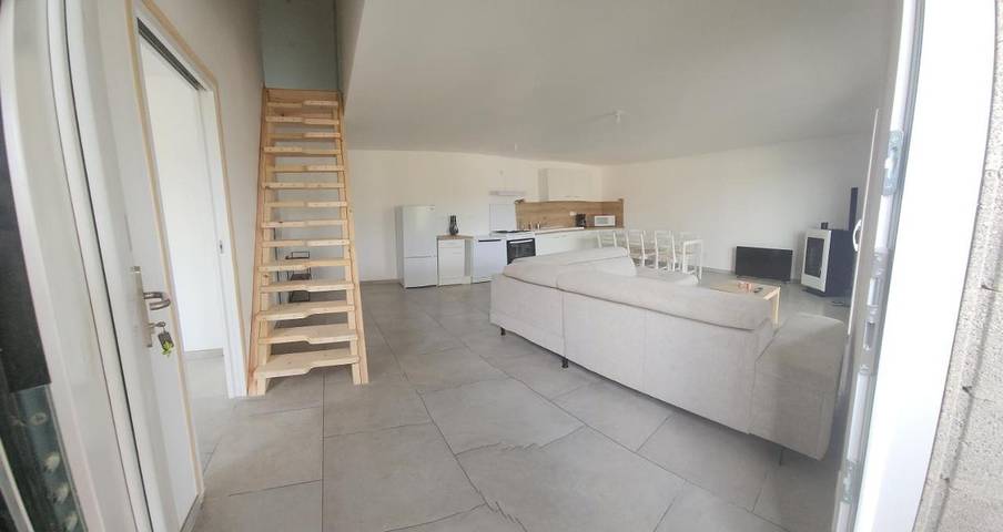 Gîte pour 8 personnes, avec Jacuzzi et Terrasse à Saint-Germain - 2