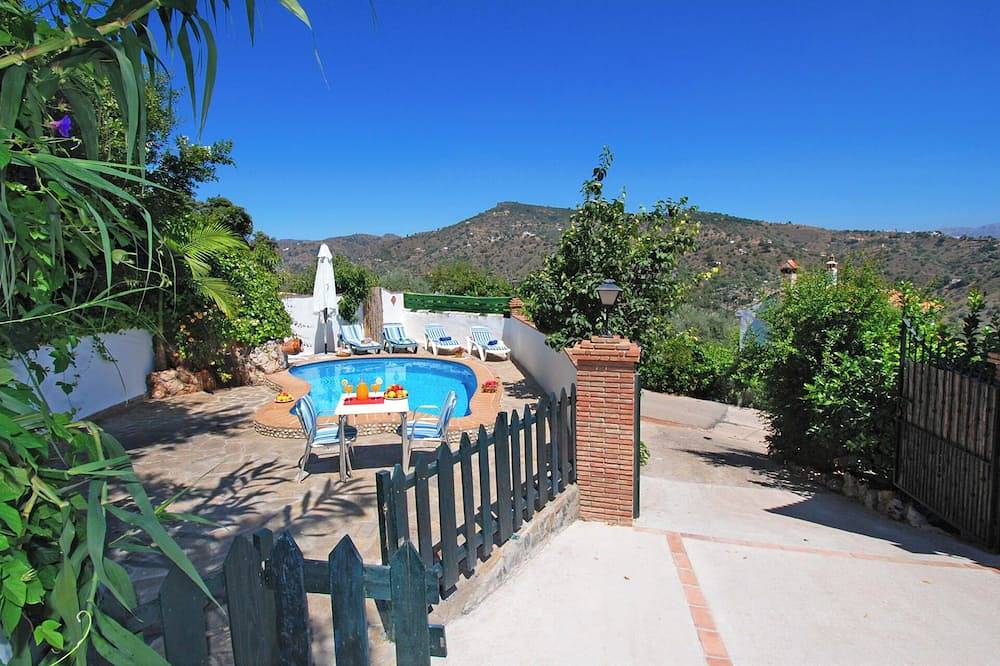 Casa vacanza a Comares a partire da 186€ a notte