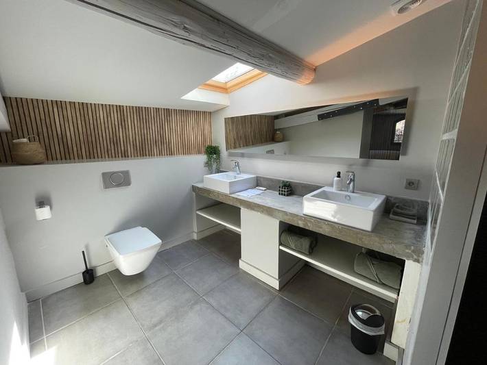 Chambre d’hôte pour 4 personnes, avec terrasse et vue à La Celle-sous-Gouzon - 3