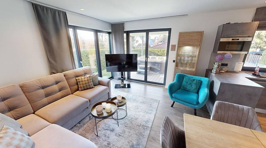 Ferienwohnung für 6 Personen, mit Whirlpool und Terrasse sowie Garten in Timmendorfer Strand
