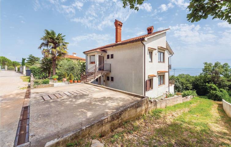 Appartement de vacances pour 8 personnes, avec jardin et terrasse, animaux acceptés - 1