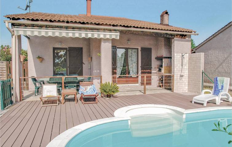 Acogedor apartamento con piscina y terraza, a 500 m de la costa in Venzolasca, Región de Corte