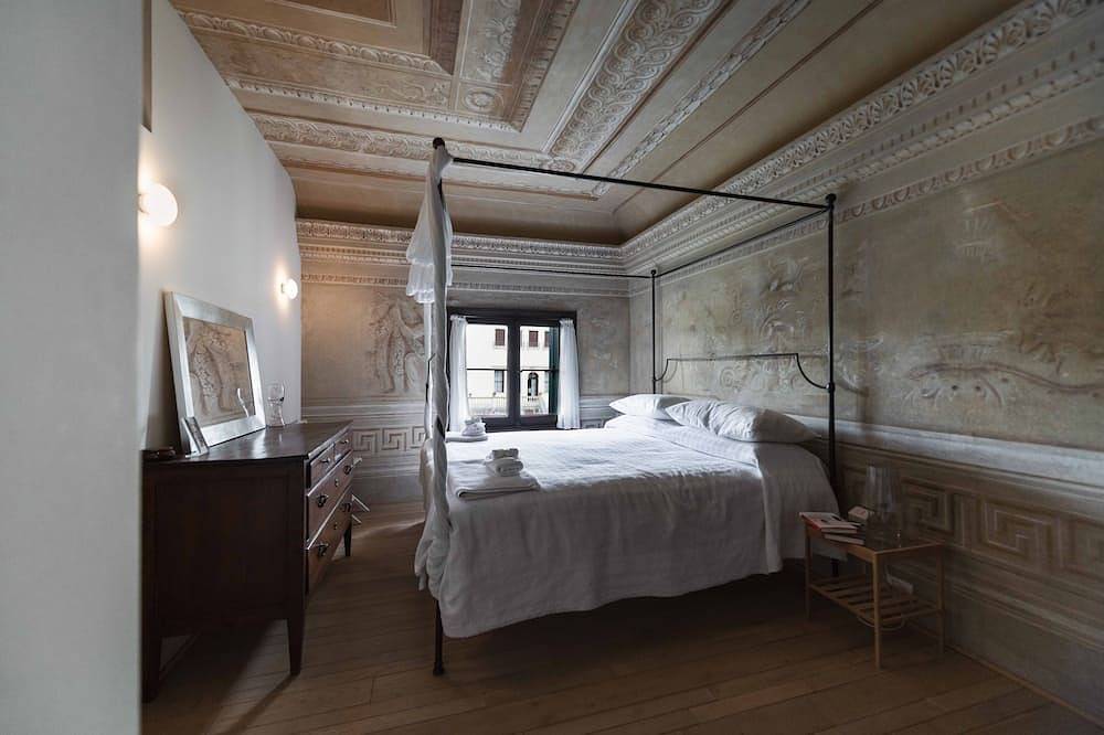 Ganze Wohnung, Herrliche Wohnung im Gästehaus der Villa Valmarana mit Fresken von Tiepolo in Vicenza, Vicenza Provinz