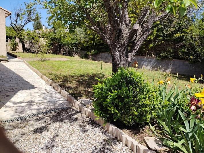 Location de vacances pour 4 personnes, avec jardin ainsi que piscine et terrasse à Tourbes - 4