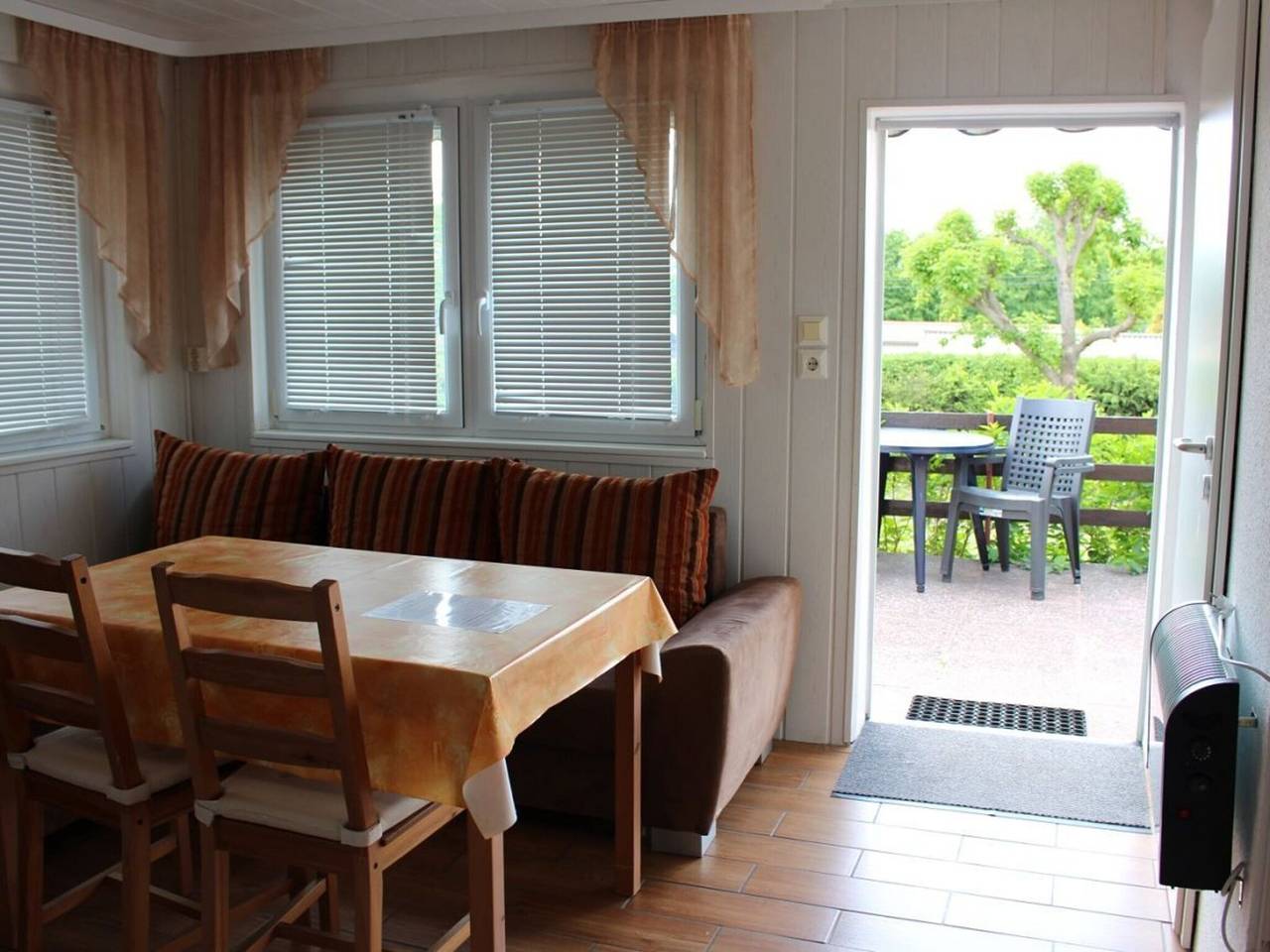 Ganze Wohnung, Bungalow Oberspreewald 5 in Jessern, Schwielochsee