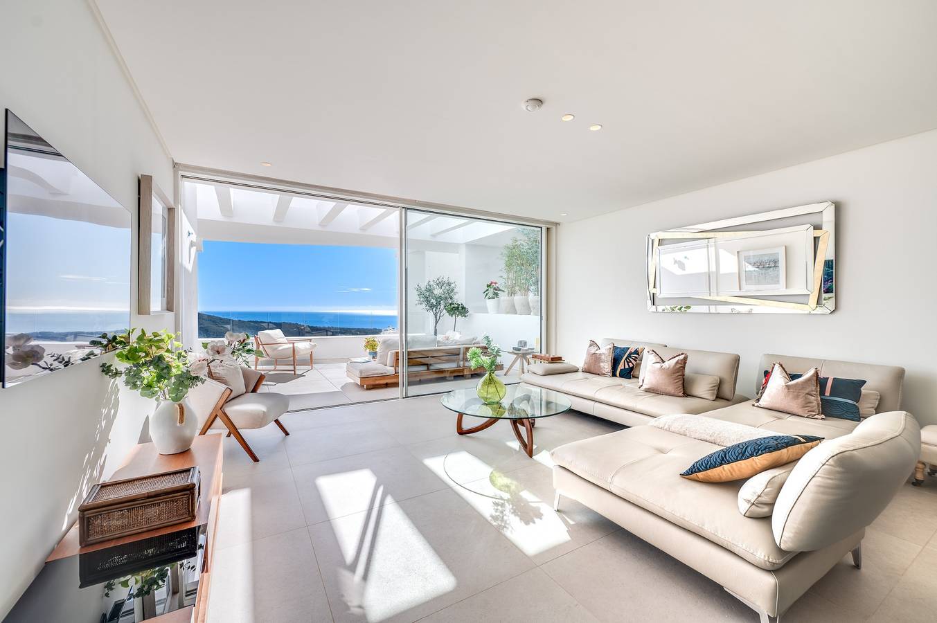 Appartement entier, Appartement 'Palo Alto Marbella-Luxury-Sea view', Wi-Fi et climatisation in Ojén, Sierra de las Nieves
