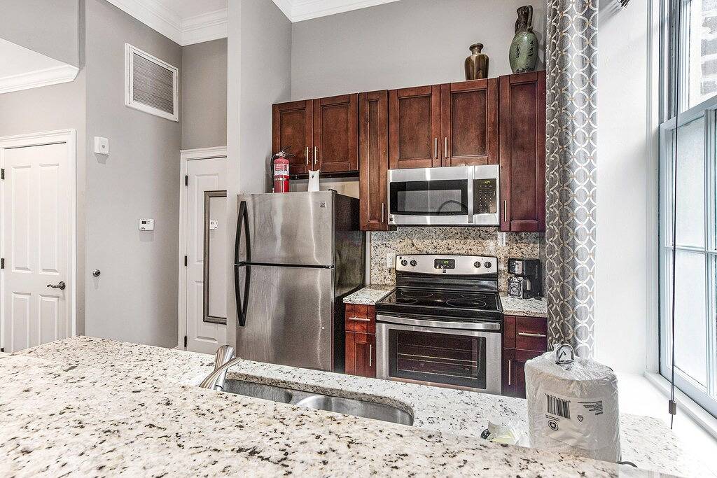 Ganze Wohnung, Charming Studio with Parking One Block From The River by Lucky Savannah in Savannah, Chatham County