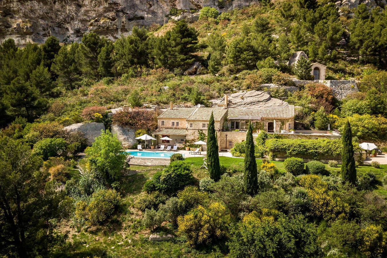 Les Rochers in Les Baux-de-Provence, Region de Arles