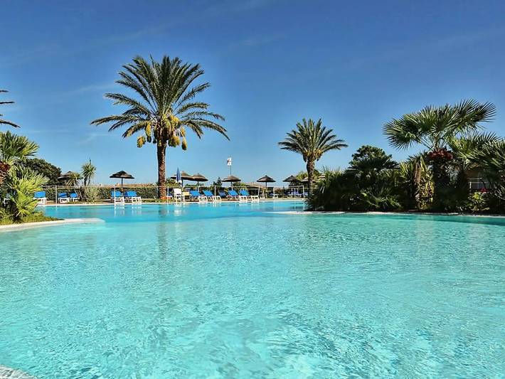 Ferienwohnung für 4 Personen, mit Pool und Garten in Lu Miriacheddu