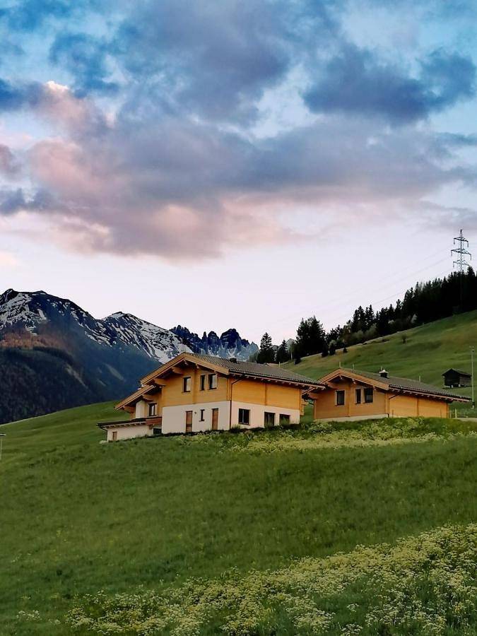 Ferienhaus für 7 Personen, mit Balkon und Terrasse sowie Garten und Ausblick in Oberperfuss - 2