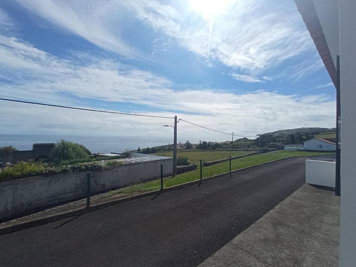 Gîte pour 4 personnes, avec vue et terrasse à Lajes das Flores - 3