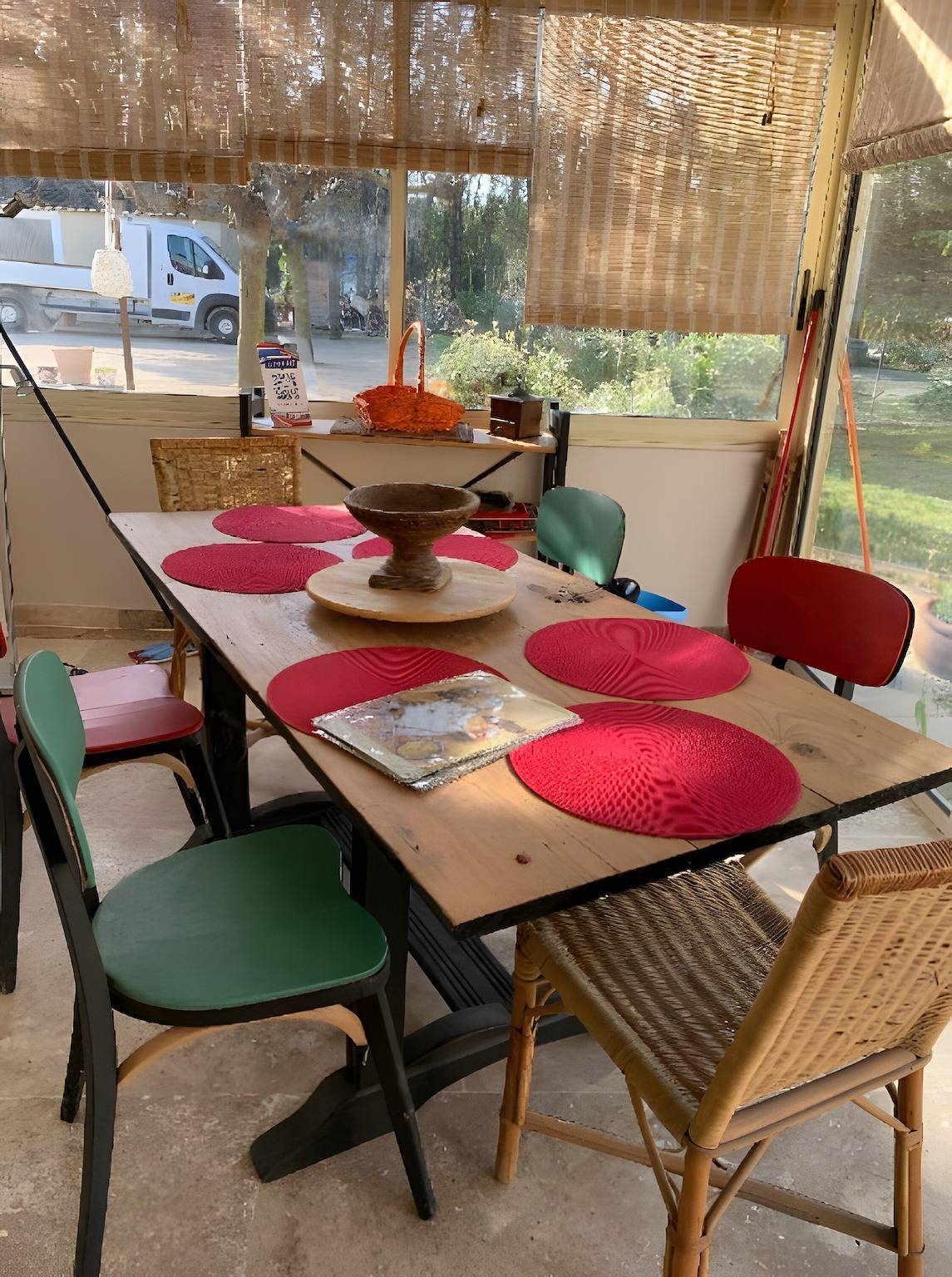 Gîte « La Miougrano » avec terrasse privée, Wi-Fi et climatisation in Plan-d'Orgon, Région d'Arles
