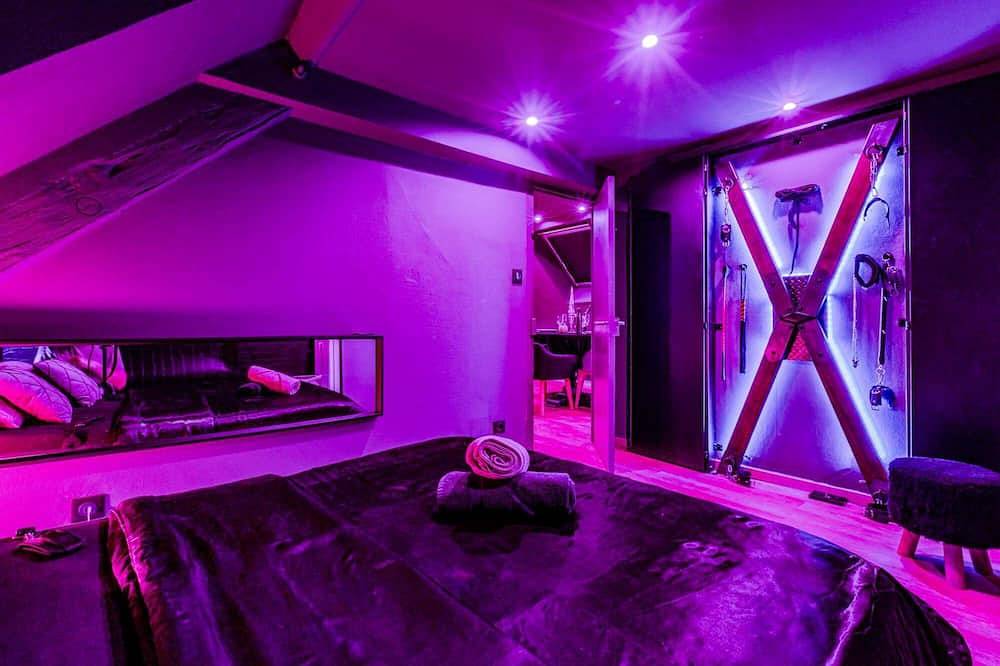 Appartement entier, Love Room Alsace L'Escale du Désir in Niederbronn-les-Bains, Nord de l'Alsace