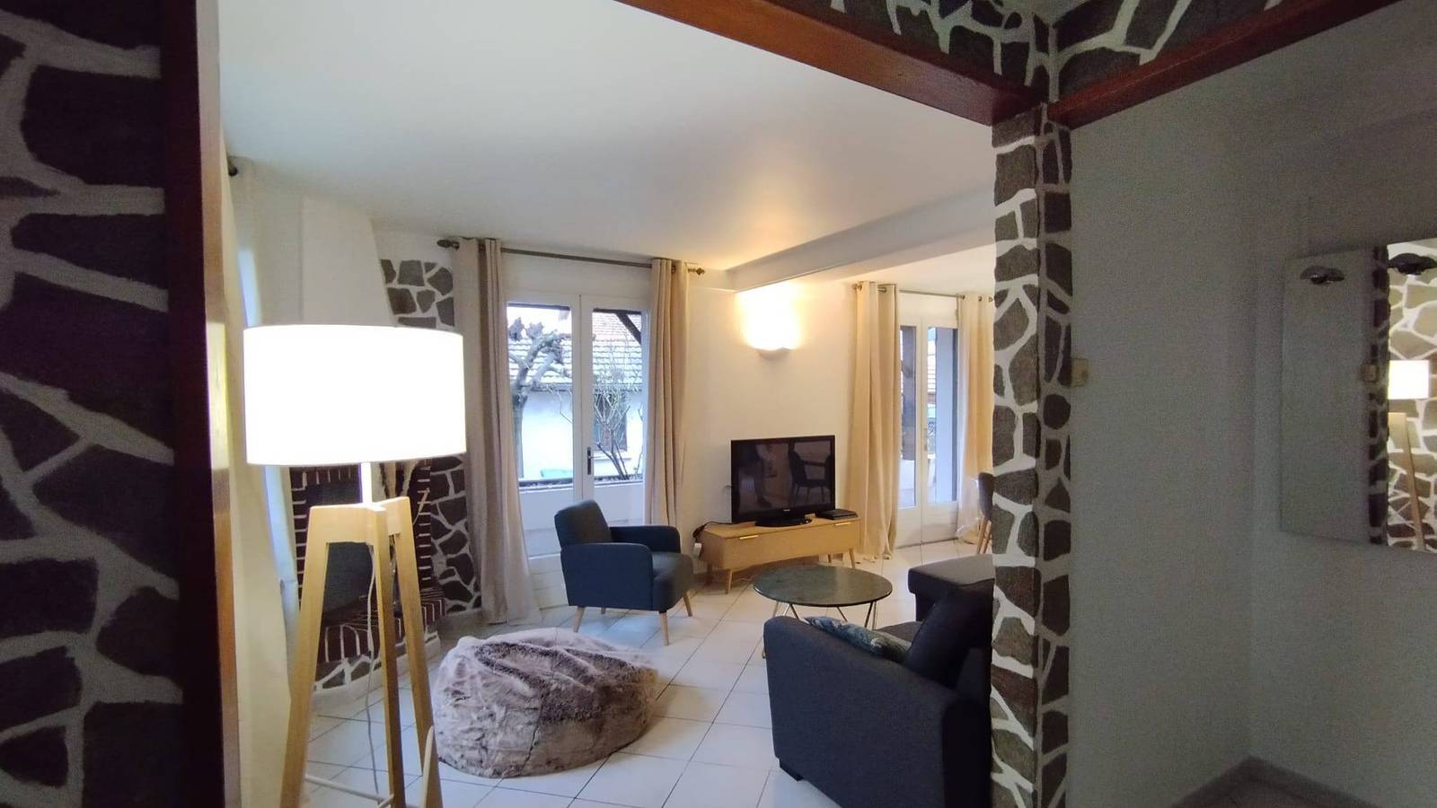 Charming Modular House From 4 To 6 Beds With Patio in Irigny, Rhône