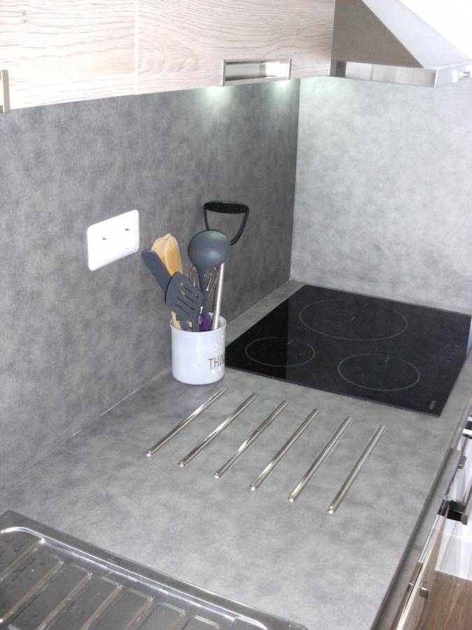 Appartement entier, Two-Bedroom Apartment in Vic-sur-Cère, Région d'Aurillac