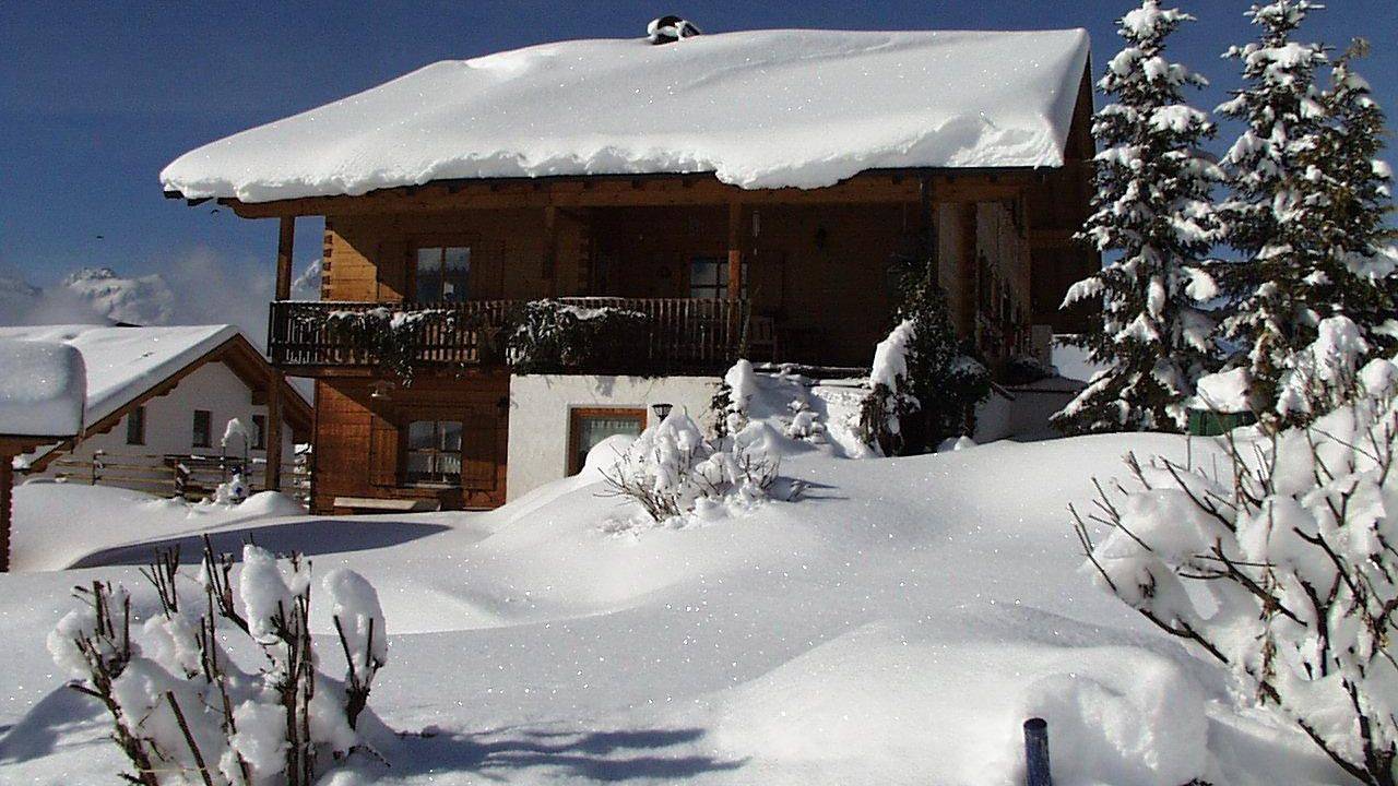 Geheel vakantieappartement, Vakantieappartement voor 4 personen met terras in Bartholomäberg, Schruns-Tschagguns