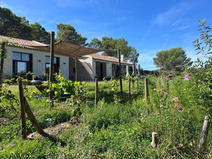 Maison d’hôte pour 2 personnes, avec jardin et piscine à Rognes - 3