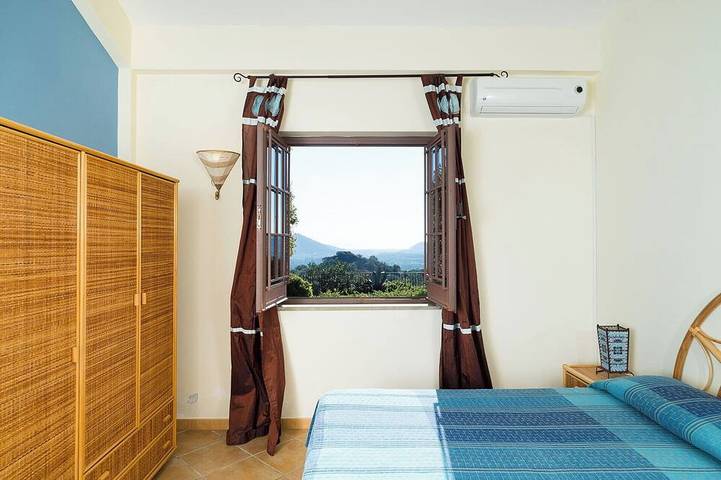 Panorama-Rückzug mit Pool in Nähe von Taormina in Graniti, Messina Provinz