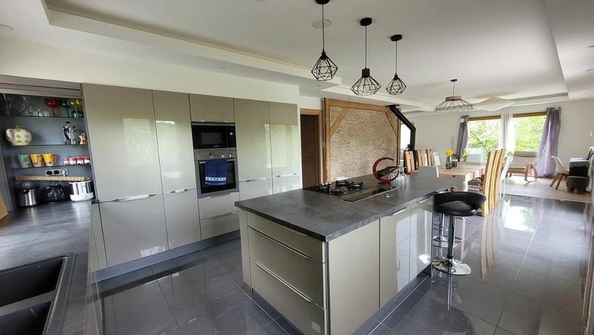 Location de vacances pour 10 personnes, avec vue et jardin, animaux acceptés à Morez - 3