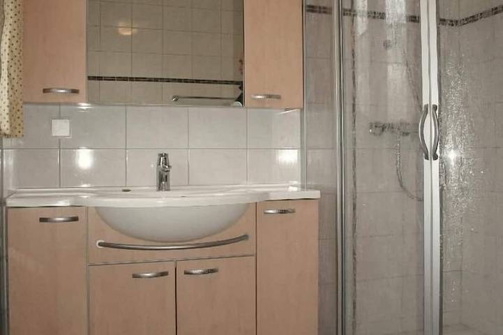 Ferienwohnung für 4 Personen, mit Balkon und Garten in Lindberg - 3