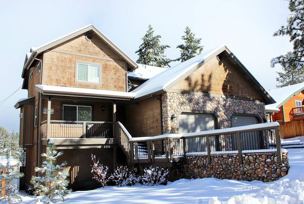 Ganze Wohnung, Brownie Retreat B: Walk To Snow Summit, See, Dorf von dieser schönen Hütte in Snow Summit, Big Bear Lake