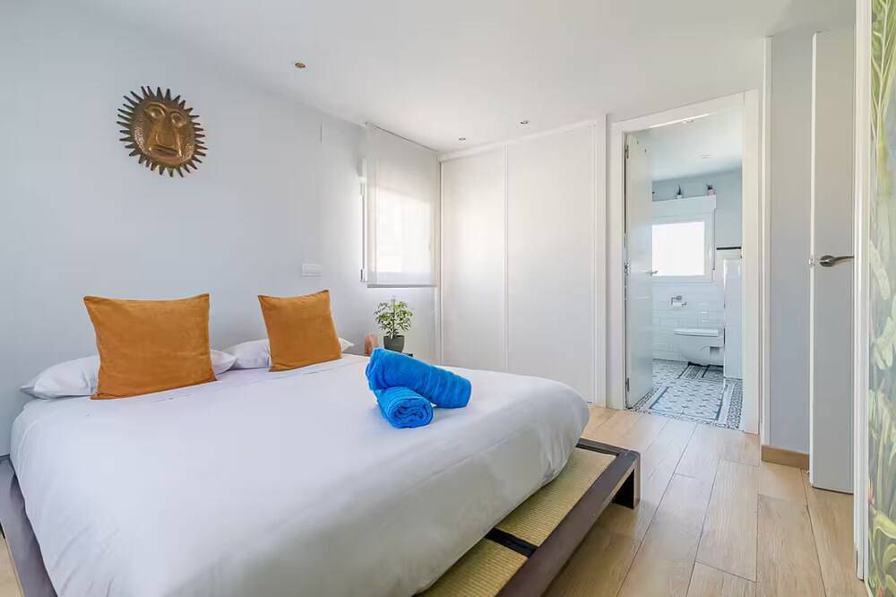 Oasis with private pool in Madrid! in Madrid, Madrid Province