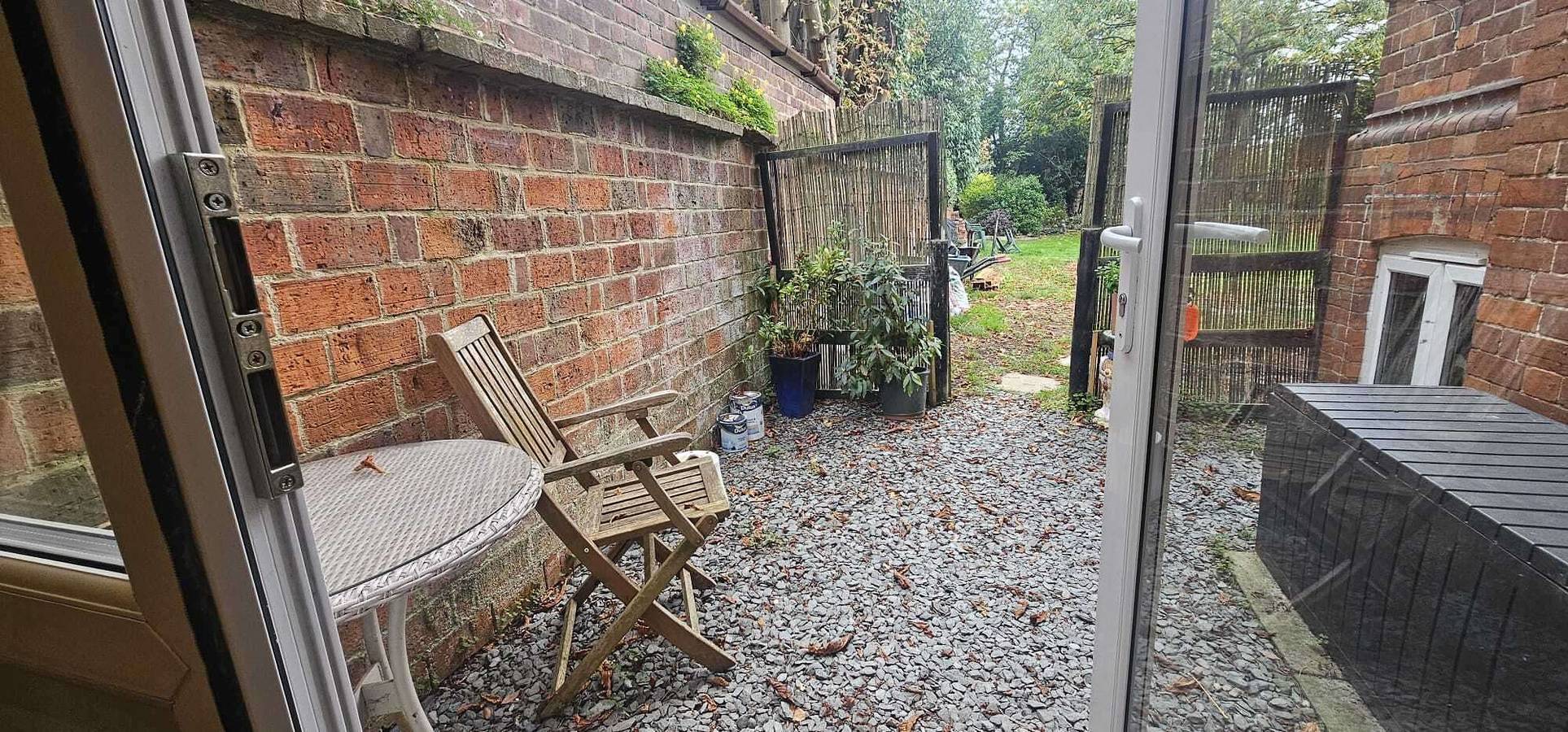 Ganzes Studio, Studio - Sleeps 2 - Private Garden in Reading, Berkshire