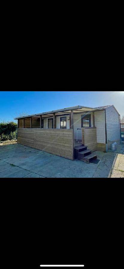 Mobile Home in Plage de Port Fontaine-Lomener, Ploemeur
