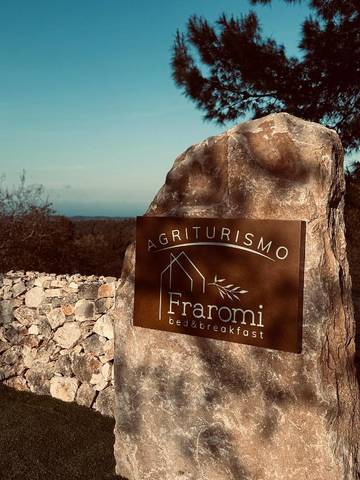 Cottage pour 2 personnes, avec vue et terrasse dans Rodi Garganico