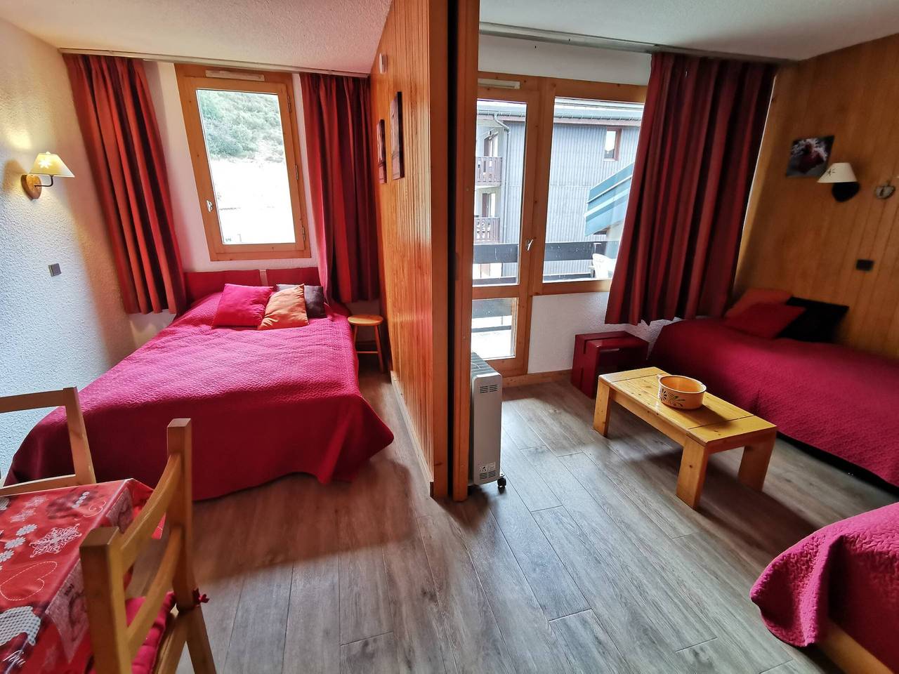 Entire studio, Charming studio in Laitelet, ski-in/ski-out, near shops in Méribel-Mottaret, Les Allues